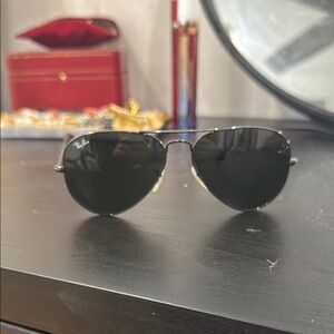 Ray-Ban Classic Black Aviators